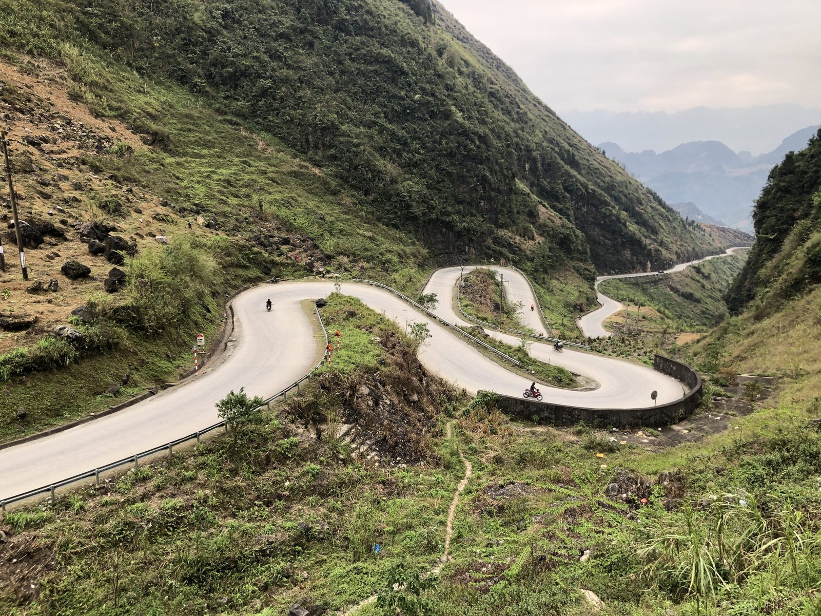 Epic 15-Day Ha Giang to Sapa Mountain Bike Tour